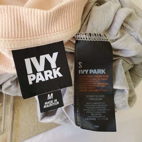 Ivy Park Logo Pink Sweatshirt Gray Logo Sleeveless Tee Womens Medium Small 2 Pc - Picture 2 of 7